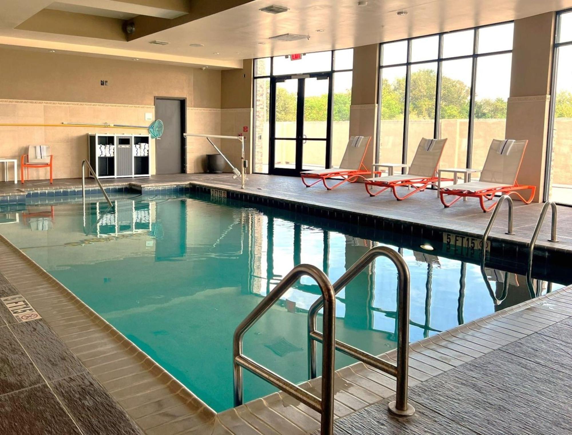 Holiday Inn Houston East-Channelview By Ihg Exterior foto